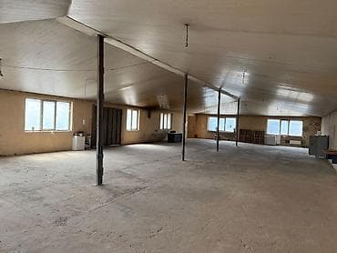 binə emlak: Icarəyə verilir: geniş istehsalat/anqudar sahəsi - Böyük açıq planlı — 3