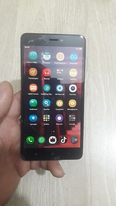 köhnə samsung telefonları: Samsung 16 GB, rəng - Qara, İki sim kartlı — 4