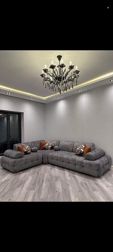 kunc divan embawood: Künc divan, İşlənmiş, Çatdırılma yoxdur — 1