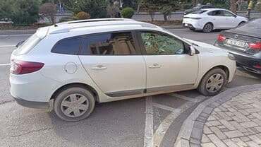 grand cherokee: Renault Megane Grandtour (universa), ağ rəng Dizel dCi Xüsusiyyətlər — 5