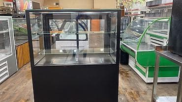 Şüşə vitrin soyuducu (şirniyyat/fast‑food üçün) - Ön və yanları tam