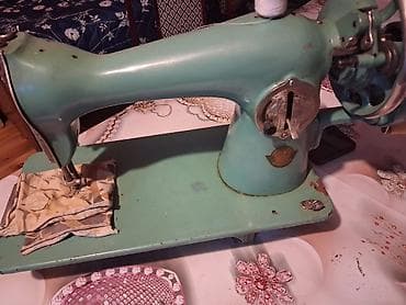 ingilis dili testleri: Məhsul: STARS mexaniki tikiş maşını Xüsusiyyətlər: - Korpus: metal — 2