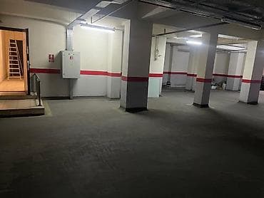 akumulator satilir: Ağ şəhər Mərkəzi Bulvar küç. ev4 qaraj60. 14kv.m geniş Qaraş — 3