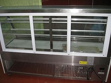 dekor rəf: Xaçmazda şirniyyat vitrini-soyuducusu satılır. Texniki göstəricilər  — 1
