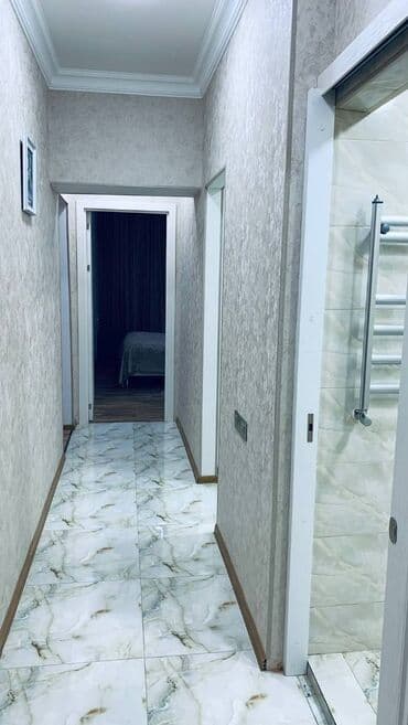 2 otaqlı mənzil vasitəçisiz: Bayilda asan xidmətə yaxin 18 mertebeli binanın 5-ci mərtəbəsində — 9