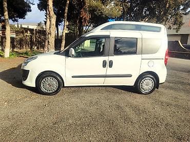 fiat albea: Fiat Doblo: 1.4 l | 2014 il 259000 km Van/Minivan — 7