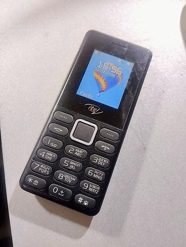 İtel 2 nömrə. Hər şeyi işləyir. SADƏ Telefon. Yaşdı adama alınmışdı