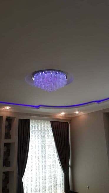 Elimlər icəri şəhər metrosunun yaxınlığında Nərimanov heykəlinə yaxın — 28