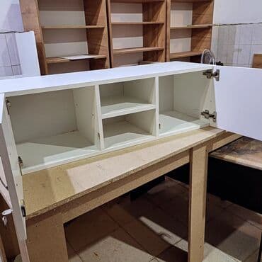 skaflar qiymeti: Ofis divar dolabi Yenidir. Uzunluq 110 sm Eni 35 sm Derinlik 35 sm — 5