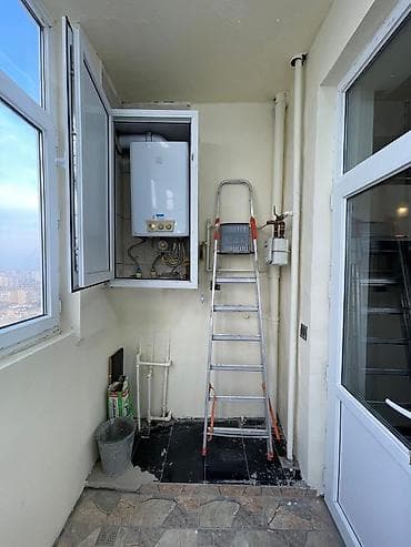 zabrat 1 ev: Geniş və işıqlı mənzil interyeri - Zövqlü dizaynlı geniş dəhliz — 5