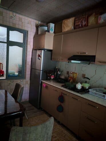 Yelləncəklər: Hövsan Zeytun qesebesi Beton yoluna 5deqiqelik məsafə.Binə və — 12