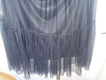 Qara tül ətək - Rəng: qara - Parça: şəffaf tül (üst qat), içliklə -