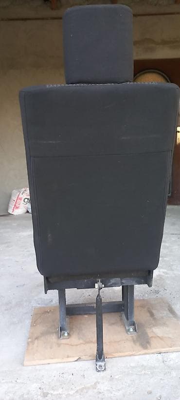 lada priora qiymeti: Avtobus. Ford vito /van üçün sərnişin oturacaq 5 eded var - Enli — 4