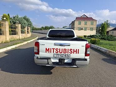 lexus rx 470: Mitsubishi L200: 2.5 l | 2020 il 147000 km Pikap — 7