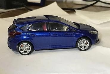 Velosiped ehtiyyat hissələri: Ford Focus ST miniatür model avtomobil - Miqyas: 1:43 - Korpus: metal — 4
