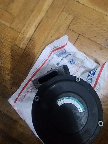 Kompressorlar: Məhsul: Avtomobil kondisioner kompressoru (DENSO) Təsvir: - — 4