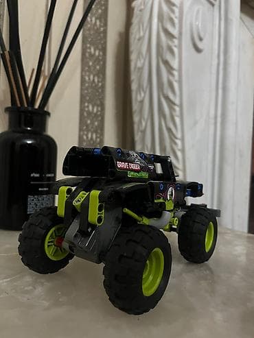LEGO Technic Monster Jam Grave Digger – konstruksiya oyuncağı - — 1
