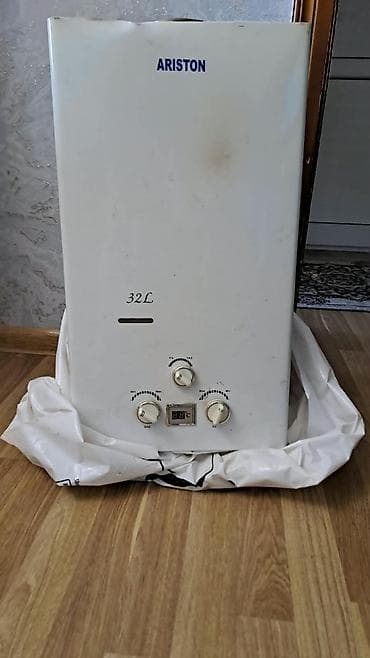 ventilyator su ile: Ariston 32 l, İşlənmiş, Kredit yoxdur, Ünvandan götürmə — 1