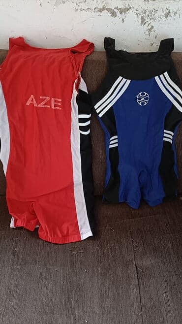 купить ботинки в баку: Güləş üçün yarış geyimləri (singlet) dəsti - 2 ədəd: qırmızı-ağ-qara — 1