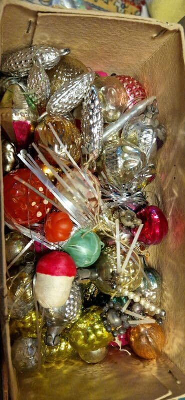 novruz bayram xoncasi: Елочные игрушки стеклянные ссср и гдр маленкие по 2аз круглые по 3аз — 7