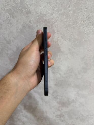 iphon 8 plus: IPhone 15 Plus, 128 GB, Qara, Face ID — 3