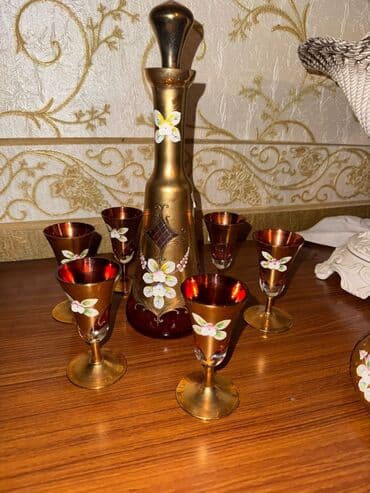 qizil baliq: Rəng - Qızılı, Şüşə — 1