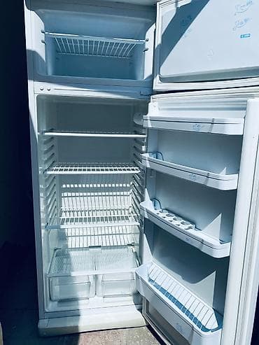iphone 5 gence: İndezit hündürü 1.70/60 Sm Az iwlenib supper iwleyir Ev satilib deye — 1