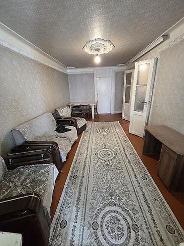 ev xırdalan: Ev kirayə verilir,tələbələr də qala bilər.Mənzil köhnə Yevlax — 2