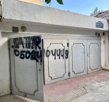 Kirayə qaraj: 2 maşınlıq qaraj satıram. Nərimanov rayonu, Faiq Yusifov küçəsi — 1