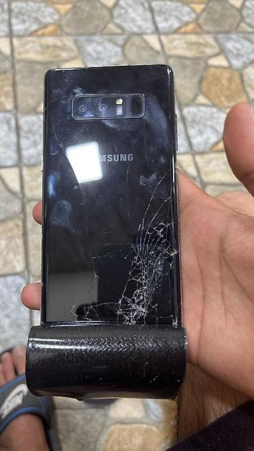 philips xenium 9@9h: Samsung Galaxy Note 8, 64 GB, rəng - Qara, Qırıq, Düyməli, Sensor — 9