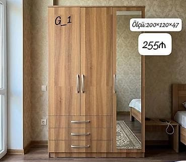3 qapılı dolab. Model üzərində 1 ədəd güzgülü qapı yerləşir və aşağı lalafo.az -da 3 qapılı dolab. Model üzərində 1 ədəd güzgülü qapı yerləşir və aşağı