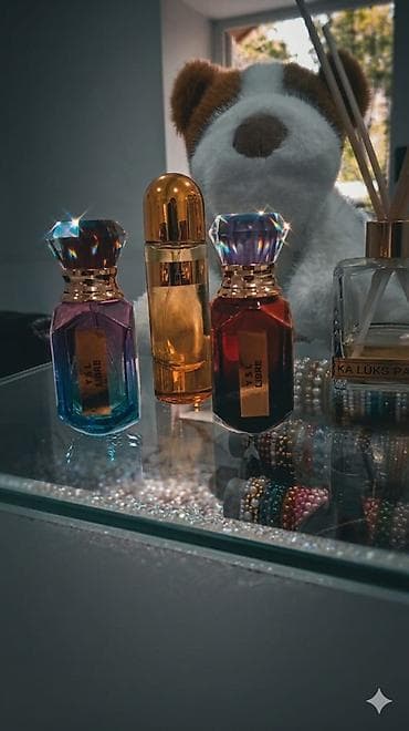 Lüks ətir kolleksiyası - Yves Saint Laurent Libre – orqanik lavanda