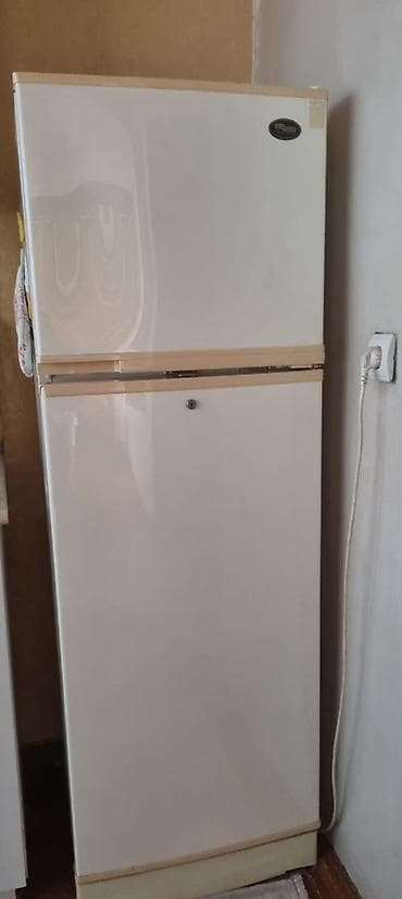 İşlənmiş 2 qapılı Soyuducu Satılır, rəng - Ağ