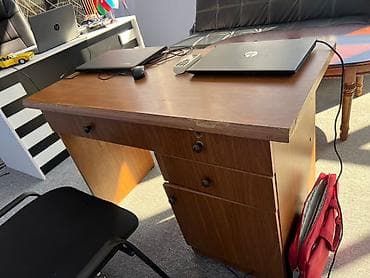 duş kabini: İşçi üçün, Dördbucaq masa — 2