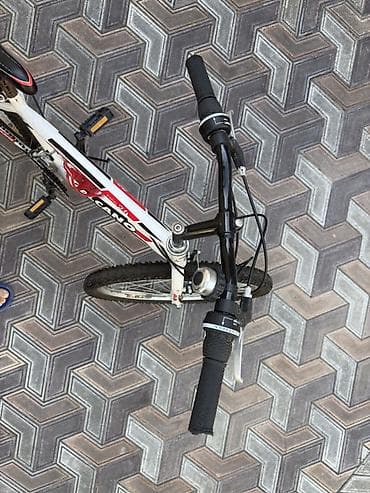 velosiped kameri: Salcano Excel 24 dağ velosipedi - Çərçivə: Salcano Excel 24, yüngül — 6