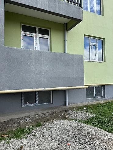 qax ilisu ev satilir: Kreditlə!!! İlkin ödəniş : 18000 azn Aylıq ödəniş : 377 azn ( 80 ay — 1