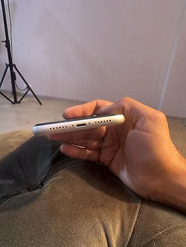 iphone 128: IPhone 11, Ağ, Face ID — 2