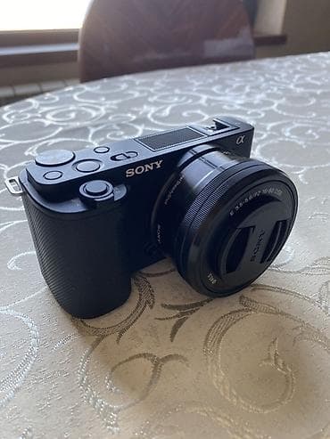 Sony ZV-E10 güzgüsüz kamera satılır. Kompakt və yüngül korpusa malik — 3