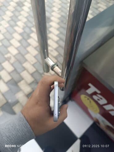 honor play qiymeti: Honor 400 Lite, 256 GB, rəng - Gümüşü, Barmaq izi — 5