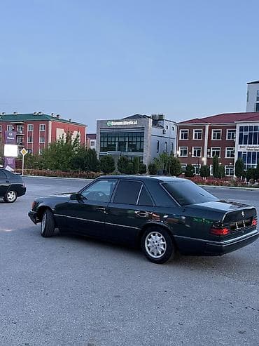 mercedes w210 buferi: Mercedes-Benz E-Class W124 sedan Kredit ilə satılır ilkin ödəniş 1500 — 3