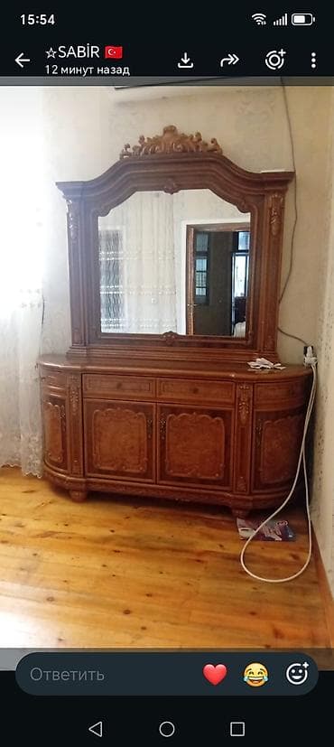 ucuz vitrin: Klassik üslubda qonaq otağı üçün mebel dəsti - Material: təbii ağac — 1