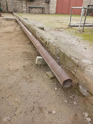 100 dük dəmir turba satıram 6 metirdi metrəsi 14 manatdı