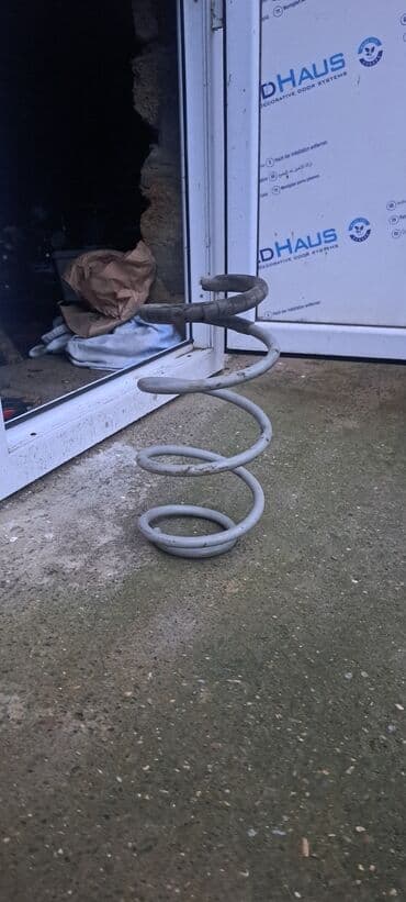 kamaz vali qiymeti: Kıa sportge 2014 ci il ücün.Avtomobil üçün ön asqı yayı — 2