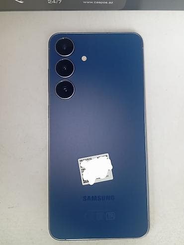 ТВ и видео: Samsung Galaxy S25 FE, 128 ГБ, цвет - Синий — 1