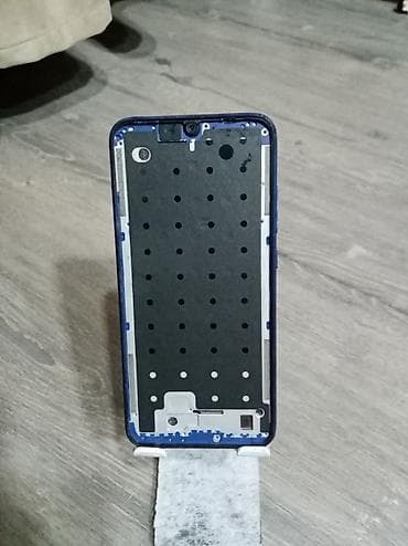 elektron qəliyan: Xiaomi Redmi Note 8 Yaddas 64 Gb Ram 4 Birtek ekran qoyulacaq alan — 3