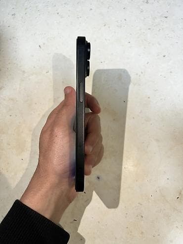 ayfon 6es: IPhone 15, 128 GB, Black Titanium, Simsiz şarj, Face ID — 3