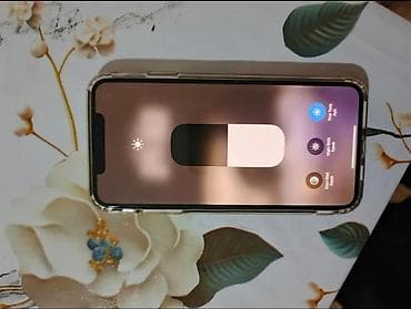 xiaomi mi 17 pro: IPhone Xs Max, 64 GB, Qızılı, Face ID — 5