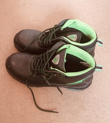 Səndəl və şəp-şüplər: Rusiya Motor firmasi ish batinkasi 41 - 42 razmer 5 cut tezedir — 1