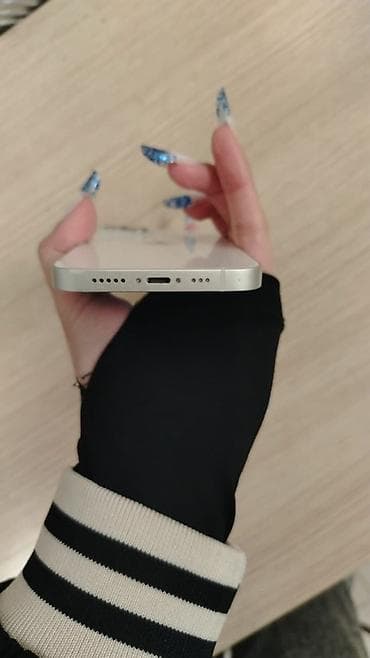 airpods ucuz: IPhone 13, 128 GB, Ağ, Face ID — 5