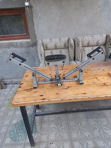 fitnes: Ev şəraitində müxtəlif bədən hərəkətləri üçün nəzərdə tutulmuş — 3